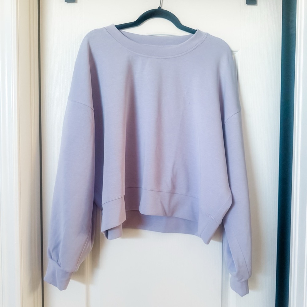 Lululemon Softstreme Perfectly Oversized Cropped Crew, size 14, Faint lavender